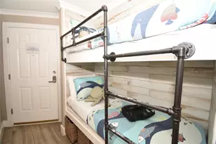 6102 Seawall Blvd, Galveston, TX 77551 - Photo 12