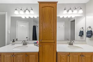 313 Trail Ride Rd, Angleton, TX 77515 - Photo 10