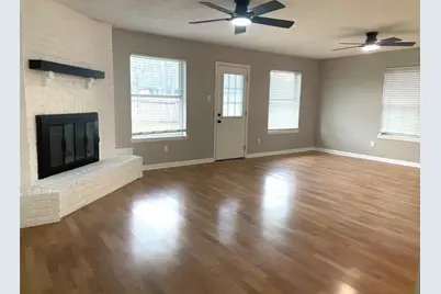 5030 Valley View Drive, La Porte, TX 77571 - Photo 2