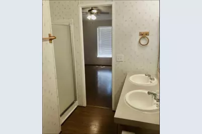 2107 Smith Street, Waller, TX 77484 - Photo 4