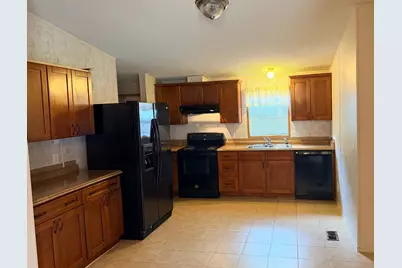 2107 Smith Street, Waller, TX 77484 - Photo 2
