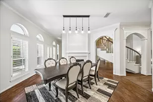 4003 Woodbriar Ct, Sugar Land, TX 77479 - Photo 6