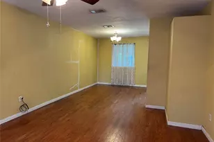 304 Brigadoon Ln, Friendswood, TX 77546 - Photo 6
