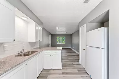 16957 Rabon Chapel Road #9, Montgomery, TX 77316 - Photo 8