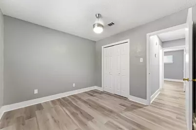 16957 Rabon Chapel Road #9, Montgomery, TX 77316 - Photo 14