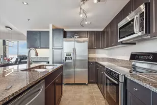 801 E Beach Dr, Galveston, TX 77550 - Photo 6