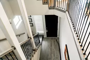3904 Centre Plains Way, Houston, TX 77043 - Photo 4