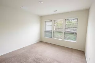 216 N Lynx Trail, Montgomery, TX 77316 - Photo 18