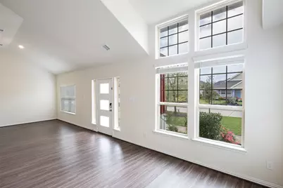 216 N Lynx Trail, Montgomery, TX 77316 - Photo 4