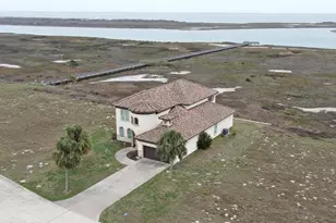 591 E Burgundy Bay, Port O Connor, TX 77982 - Photo 2
