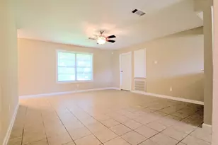 10962 Buffum St, Houston, TX 77051 - Photo 2