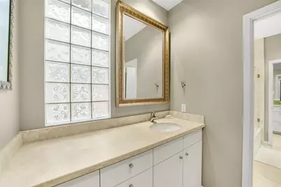 15 Hudson Circle, Houston, TX 77024 - Photo 24