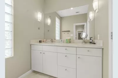 15 Hudson Circle, Houston, TX 77024 - Photo 26
