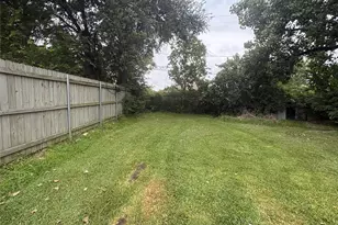 149 Georgia St, Houston, TX 77029 - Photo 2