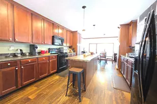 21683 White Oak Dr, Conroe, TX 77306 - Photo 4