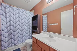 1818 Mickle Creek Dr, Houston, TX 77049 - Photo 16