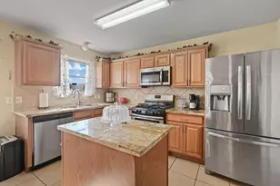 1818 Mickle Creek Dr, Houston, TX 77049 - Photo 10