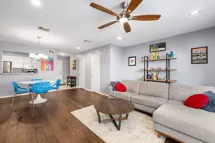 1212 Fairview Ave, Houston, TX 77006 - Photo 8