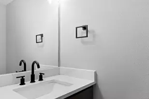 6723 Cohn St, Houston, TX 77091 - Photo 6