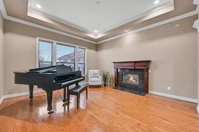 209 Hunters Lane, Friendswood, TX 77546 - Photo 8