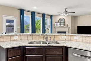 19114 Gaslamp Point Ct, Cypress, TX 77429 - Photo 10