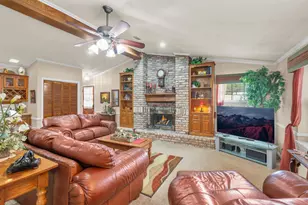 103 Roundabout Ln, Huntsville, TX 77320 - Photo 4