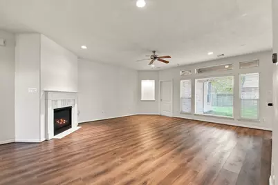 4906 Canterbury Way, Houston, TX 77069 - Photo 10