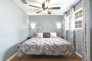 8619 Ardley Cir, Houston, TX 77088 - Photo 36