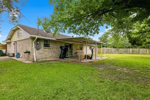 8619 Ardley Cir, Houston, TX 77088 - Photo 42