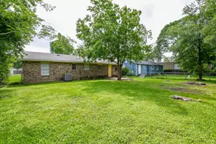 3210 Ridgefield Rd, La Porte, TX 77571 - Photo 16