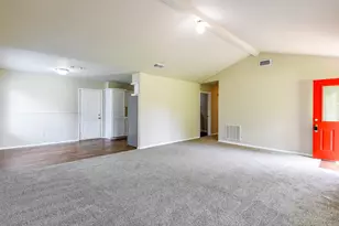 3210 Ridgefield Rd, La Porte, TX 77571 - Photo 4