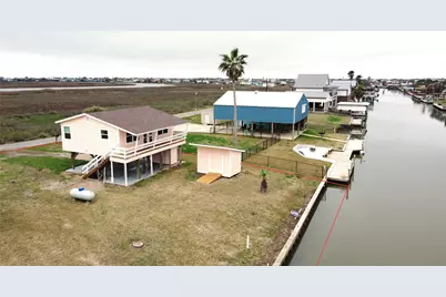 373 Neptune Street, Sargent, TX 77414 - Photo 2