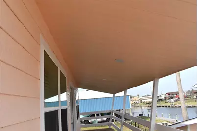 373 Neptune Street, Sargent, TX 77414 - Photo 8
