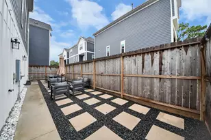 901 Lehman St, Houston, TX 77018 - Photo 2