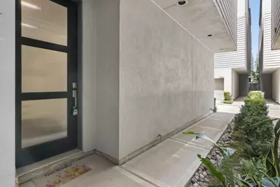 2376 Commerce Street, Houston, TX 77003 - Photo 2