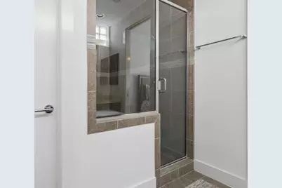 2376 Commerce Street, Houston, TX 77003 - Photo 16
