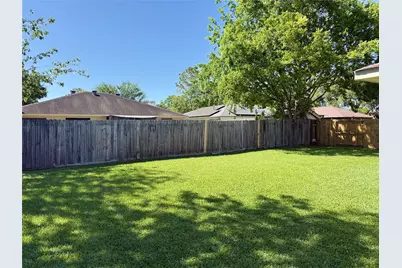 6610 Addicks Clodine Road, Houston, TX 77083 - Photo 34