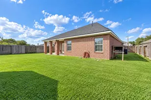 3131 Sun Terrace Ln, League City, TX 77539 - Photo 2