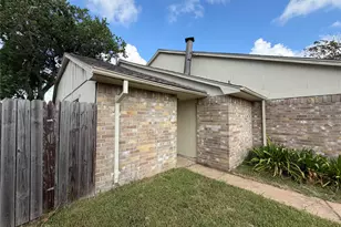 16528 Monte Carlo Ln, Houston, TX 77053 - Photo 18