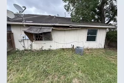 16528 Monte Carlo Lane, Houston, TX 77053 - Photo 4