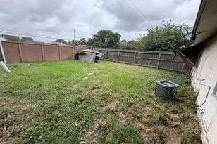 16528 Monte Carlo Ln, Houston, TX 77053 - Photo 10