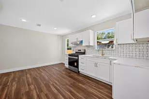 511 E Melville Dr, Crosby, TX 77532 - Photo 2