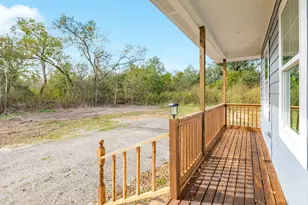 3418 County Rd 310, Brazoria, TX 77422 - Photo 18