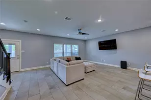 8419 Observatory St, Houston, TX 77088 - Photo 16