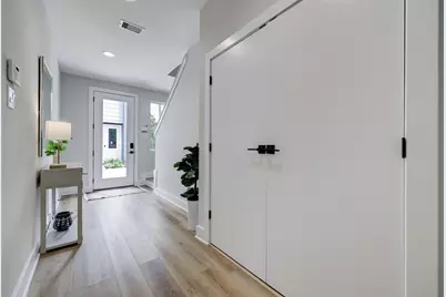 846 Elkhart Street #E, Houston, TX 77091 - Photo 16