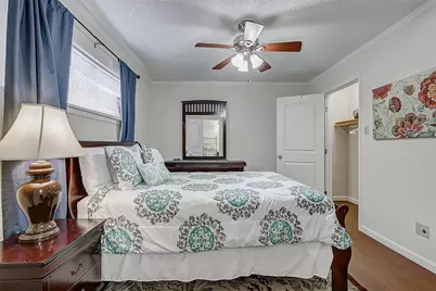 4727 W Alabama Street #1102, Houston, TX 77027 - Photo 6