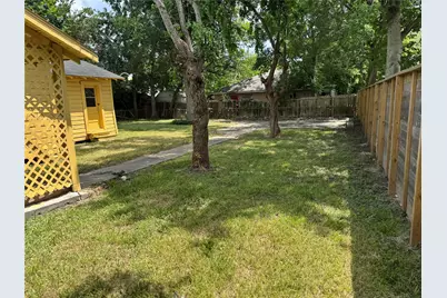 606 E 42nd Street, Houston, TX 77022 - Photo 4
