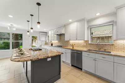 14115 River Forest Drive, Houston, TX 77079 - Photo 12