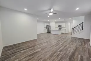 4904 Almond Ter Dr, Katy, TX 77493 - Photo 10