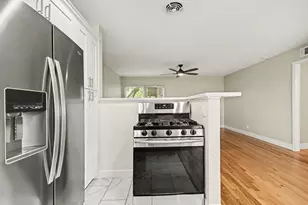 4020 Blue Bonnet Blvd, Houston, TX 77025 - Photo 10